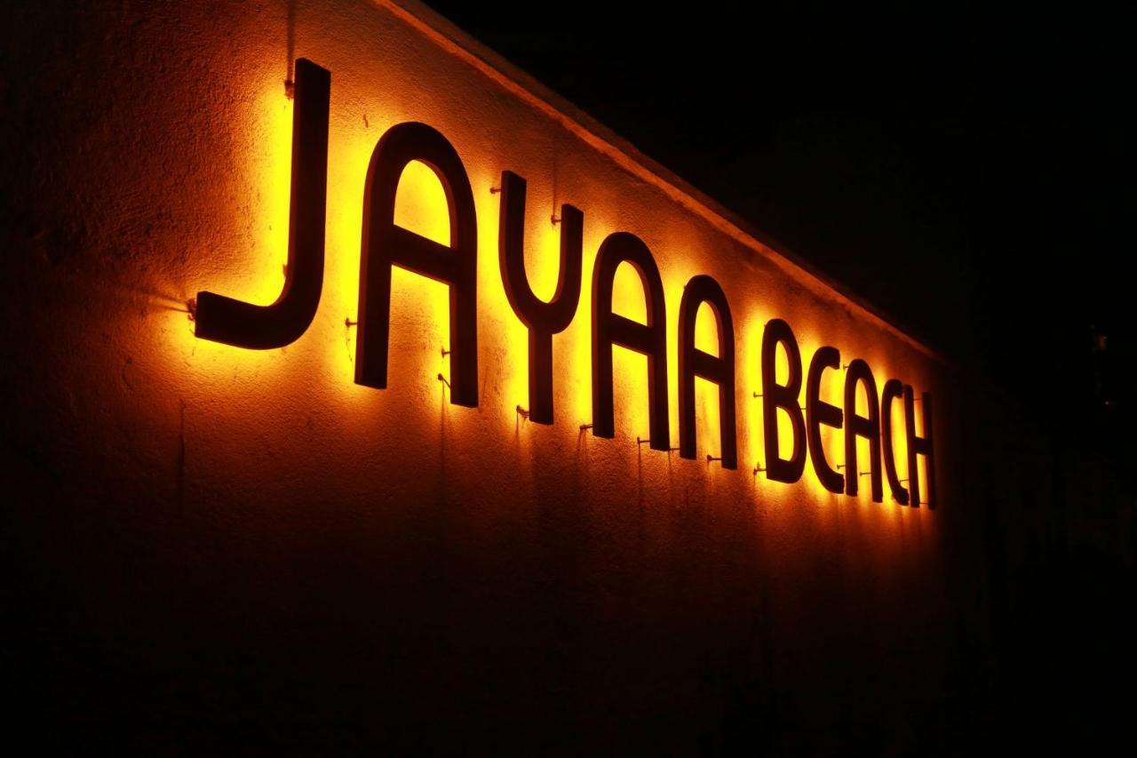 Jayaa Beach Talpe Extérieur photo